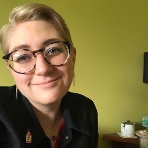 Meet your Posher, Daeli